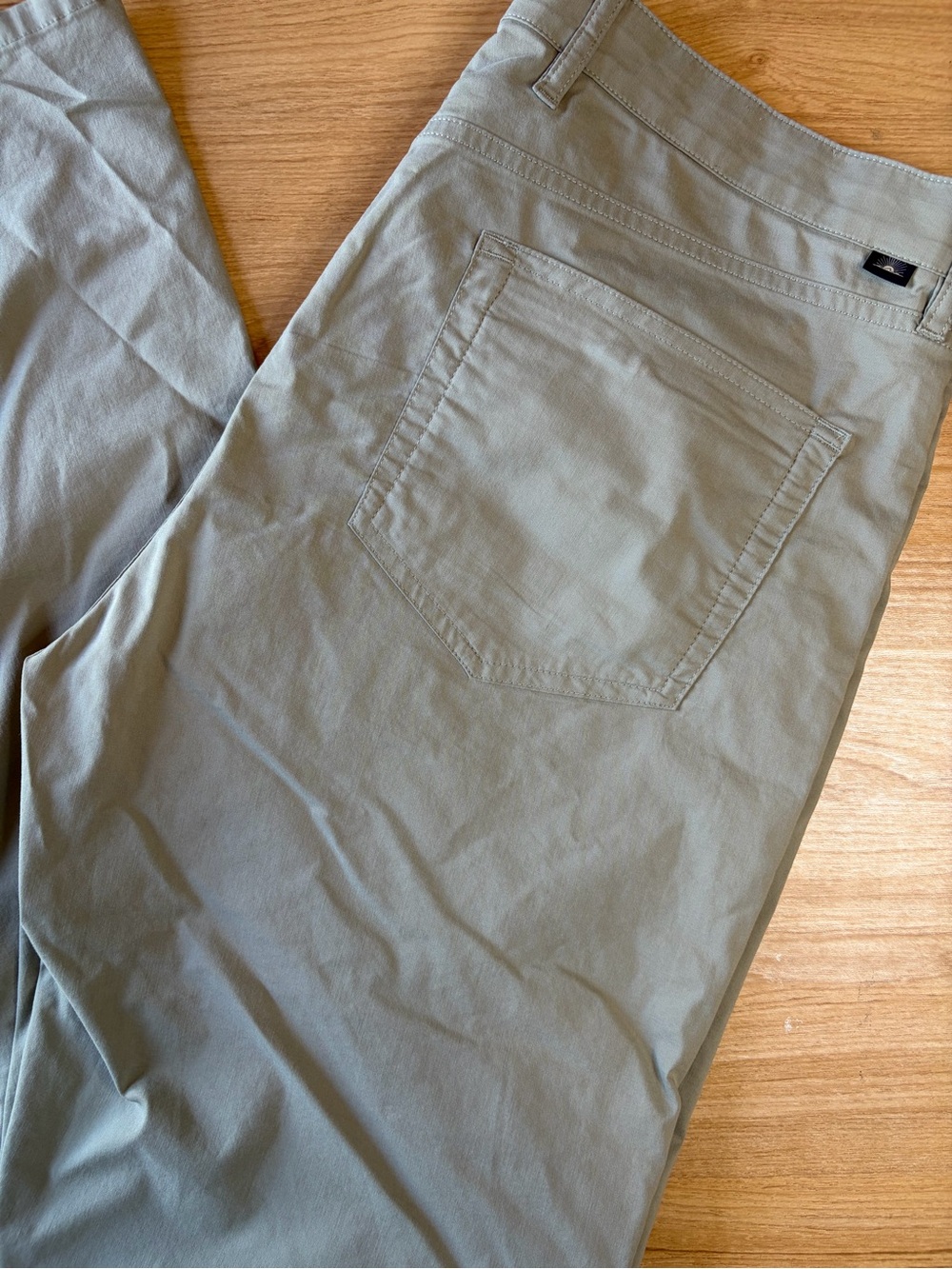 Faherty Brand Movement Pant Light Olive Green Organic Cotton Stretch 35x34